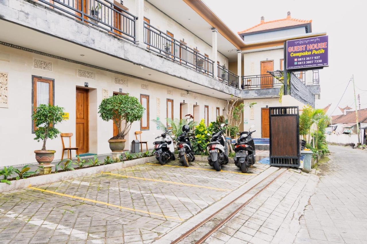 Guesthouse Cempaka Putih Seminyak Eksteriør bilde