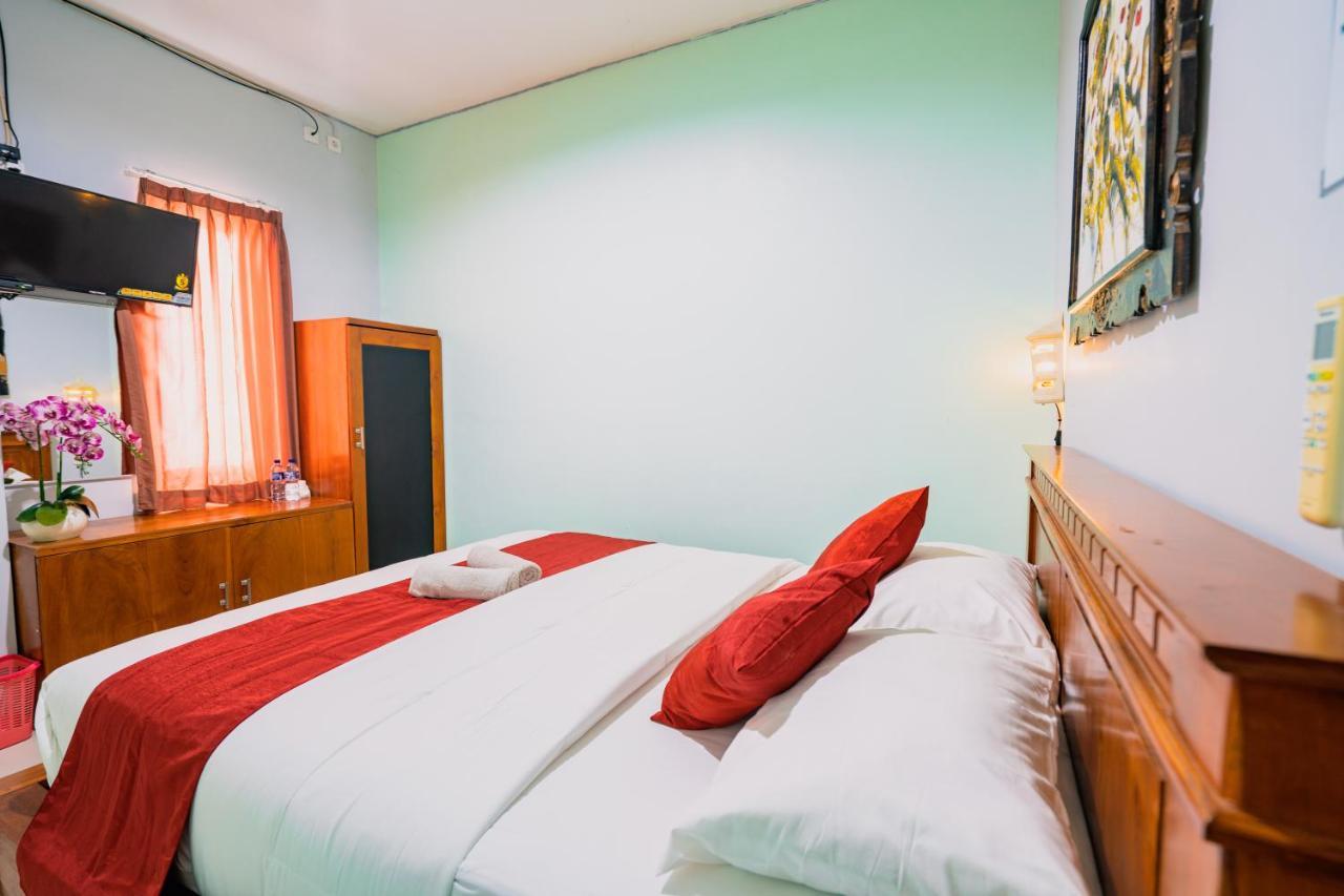 Guesthouse Cempaka Putih Seminyak Eksteriør bilde