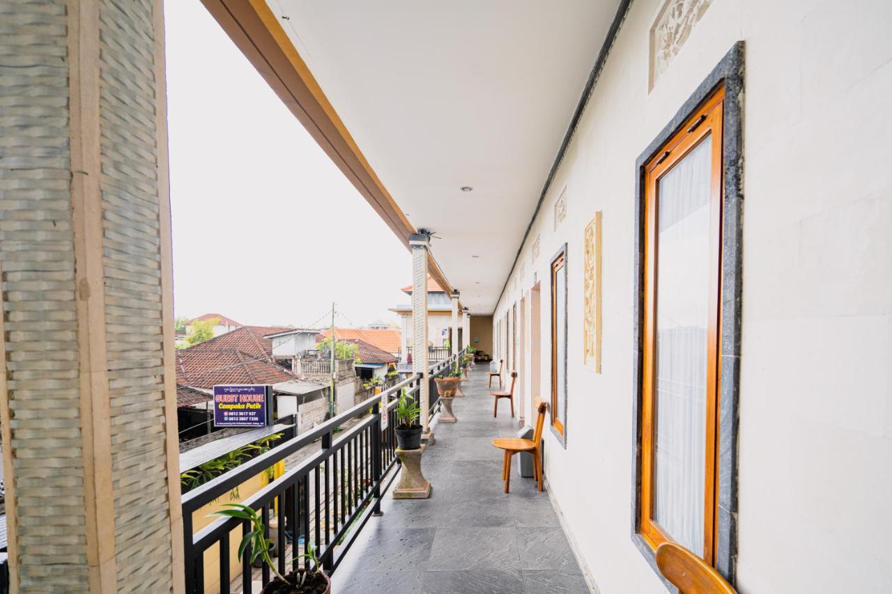 Guesthouse Cempaka Putih Seminyak Eksteriør bilde